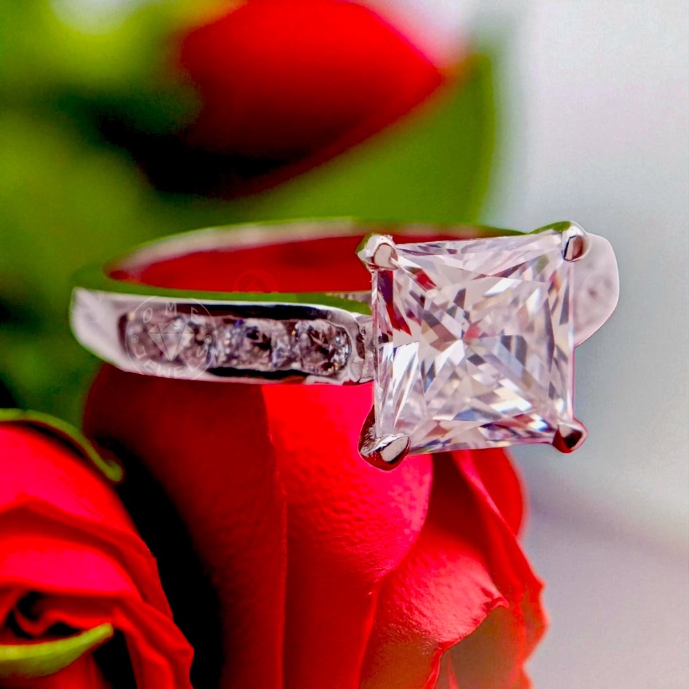 3.5 Carat Square cut Princess‎ Diamond/Silver Ring